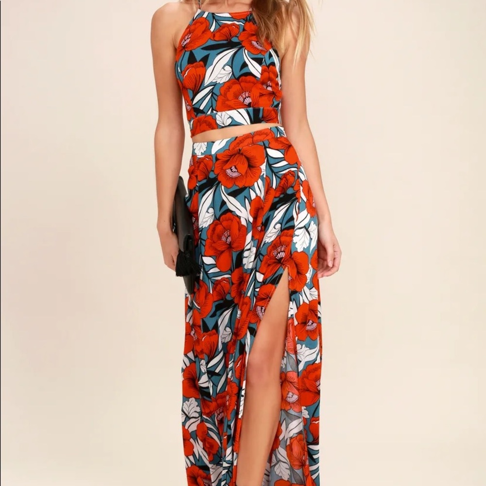 Lulu’s two piece maxi floral set